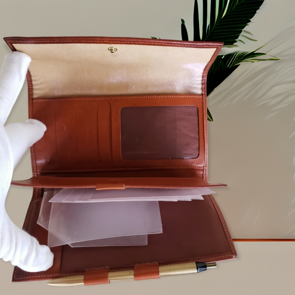 💯 Vintage Dooney & Bourke Trifold Wallet - Picture 6 of 10